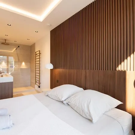 Lejlighed Beautiful Modern 2 Bedroom With Parking Saint-Tropez