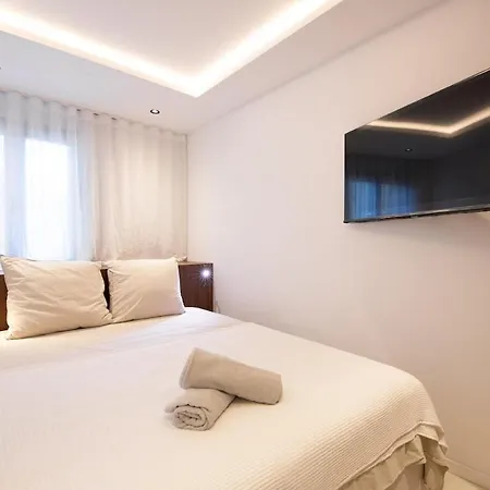 Beautiful Modern 2 Bedroom Apartment With Parking * Saint-Tropez